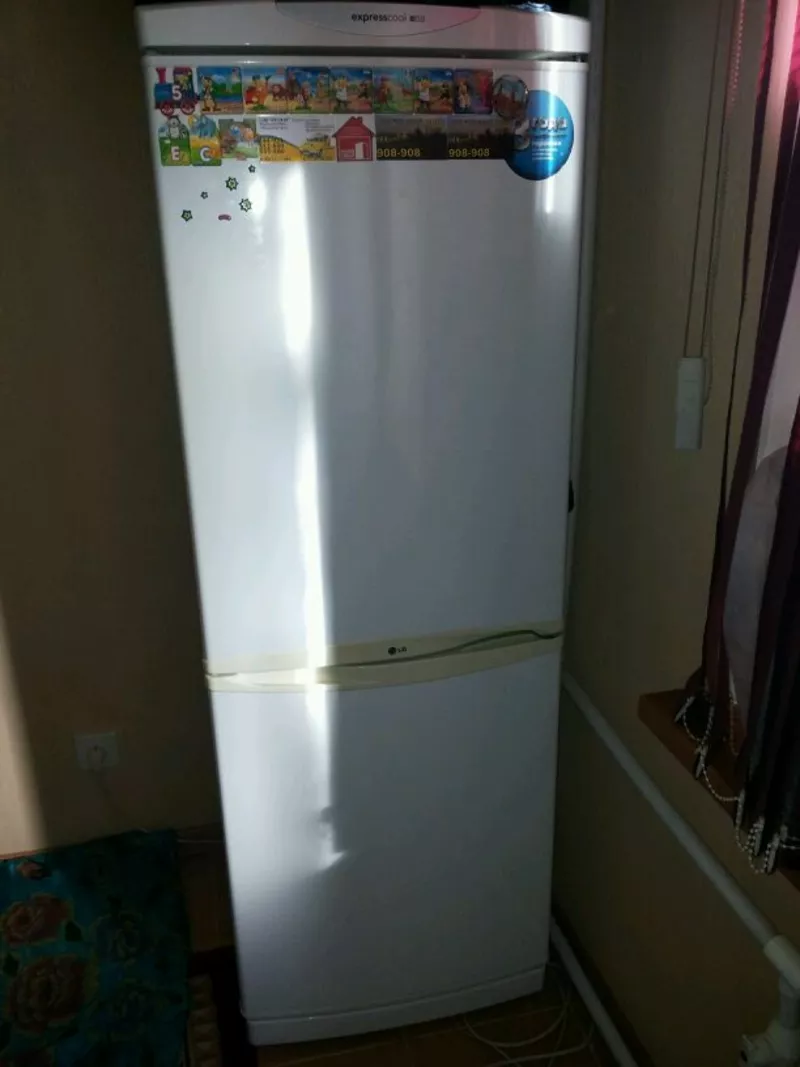 срочно продам холодильник