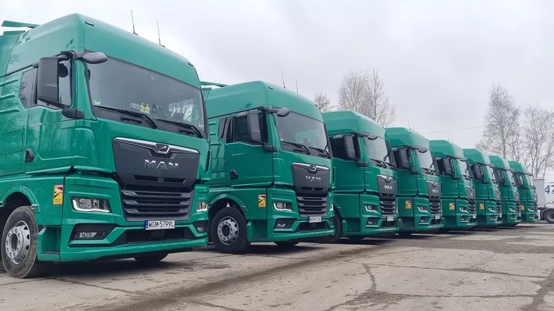 Работа для водителей C+E – стабильные рейсы по Европе!