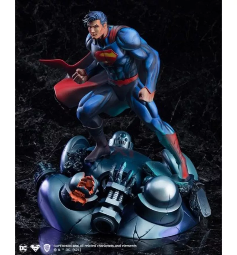 DC Comics Art Respect Superman 1/6 Scale Statue